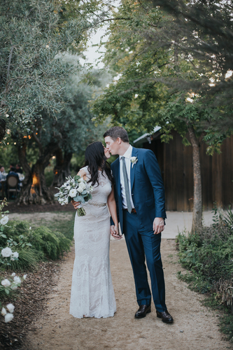 Display of the women, at a featured Triple S Ranch wedding.