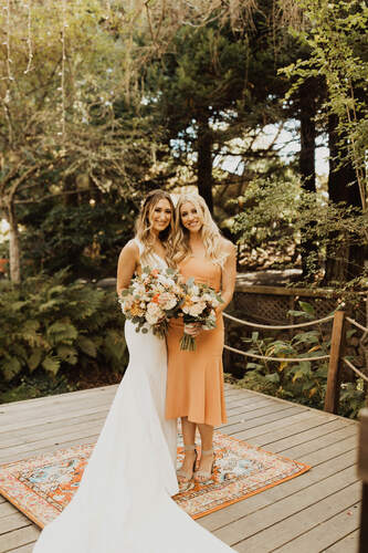 Display of the women, at a featured Triple S Ranch wedding.